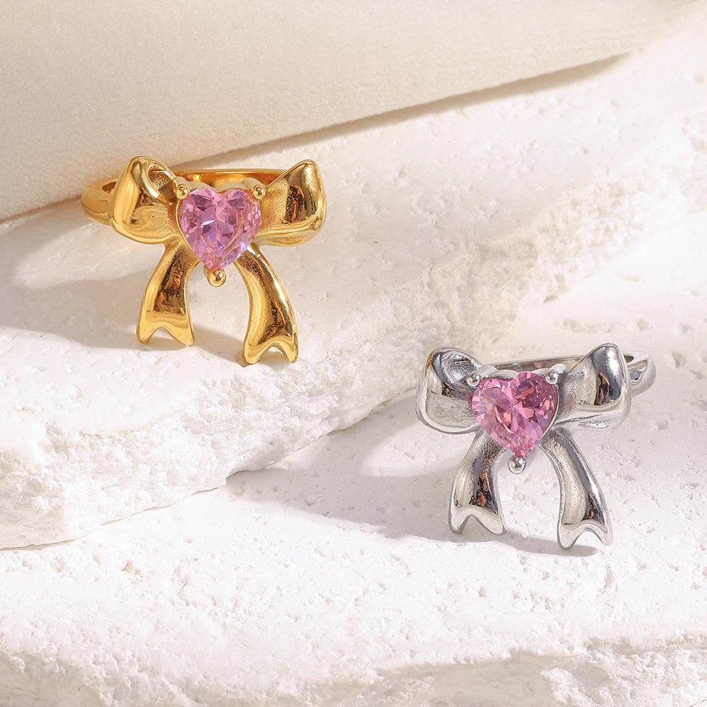 La. Muses Pink Heart-Shaped Zircon Bow Shaped Stainless Steel Women'S Ring PVD Gold-Plated Fashionable Daily Jewelry Gift