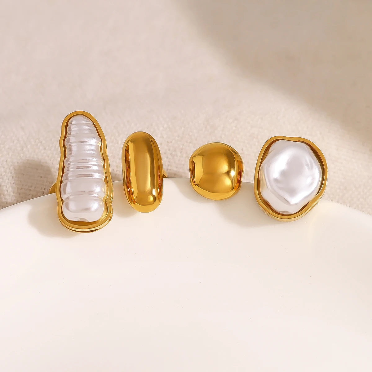 Unique Irregular Pearl Stainless Steel Rings for Women Individual Retro 18K Gold Plated Jewelry Waterproof