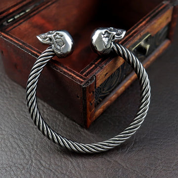 Men's Gothic Skull Bracelet - Stainless Steel Biker Jewelry