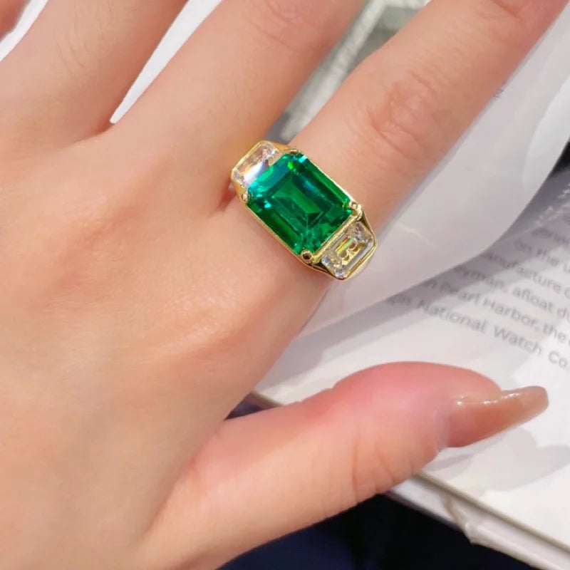 CUMEE Unisex 6.5 Carat Emerald Cut Synthetic Emerald Ring 925 Silver Gold Plated