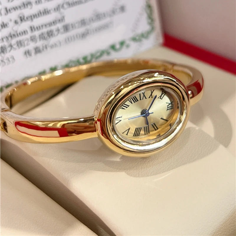 Women’s Oval Diamond Crystal Bracelet Quartz Watch Luxury