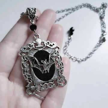 Goth Bat Vampire Cameo Pendant Necklace – Crystal Jewelry Gift