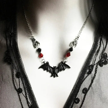 Gothic Black Bat Choker – Punk Crystal Bead Necklace for Women