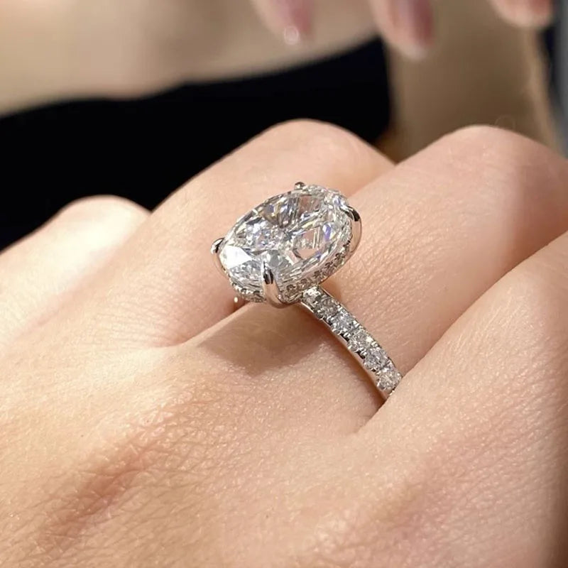 Oval Lab Grown Diamond Ring 1–3Ct D Color 18K White Gold