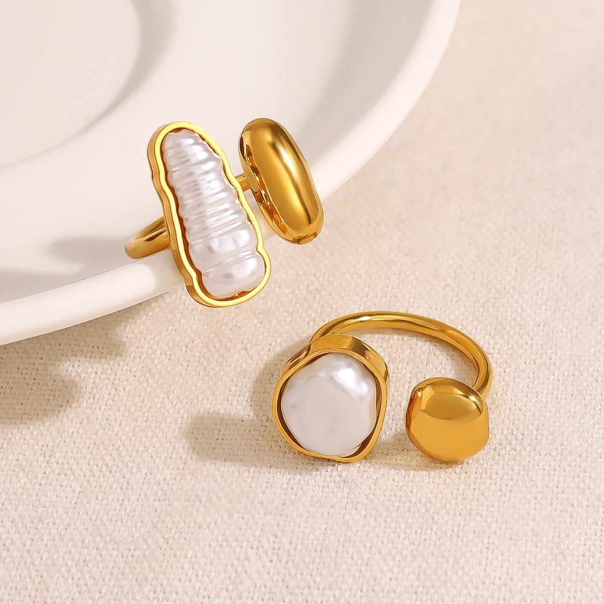 Unique Irregular Pearl Stainless Steel Rings for Women Individual Retro 18K Gold Plated Jewelry Waterproof